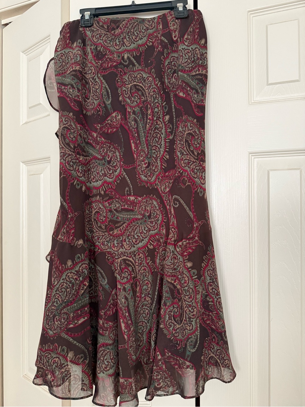 Chaps Paisley Skirt in Brown, Red, and Green size S